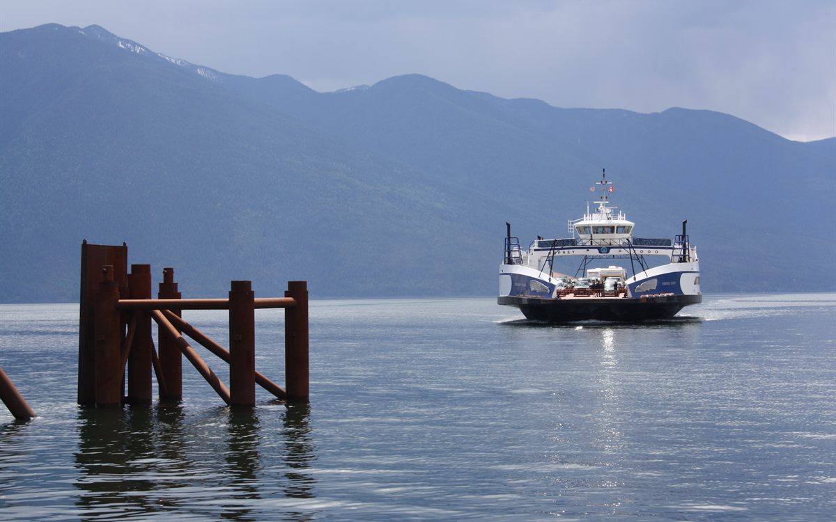 The Kootenay Lake ferry crossing toward the East Shore