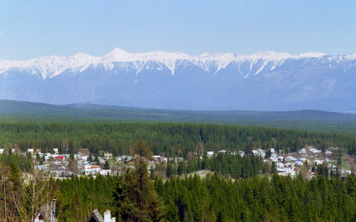 Kimberley with the Rocky Mountains behind